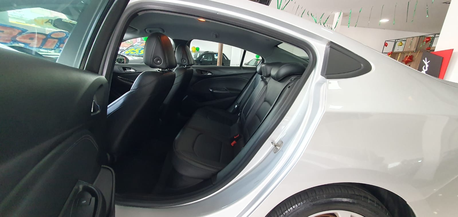 Miniatura 12